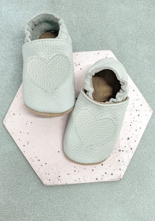 Kapcie barefoot marki Funky-Monkey z włoskiej skóry z kauczukową antypoślizgowa podeszwą