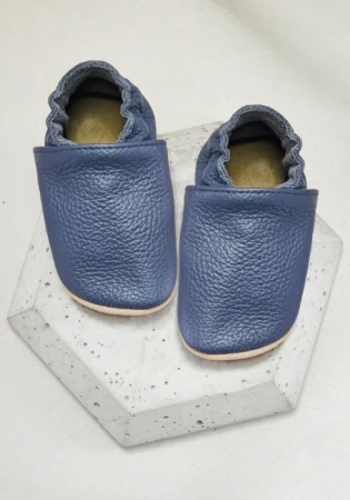 barefoot ze skóry naturalnej marki funky-monkey z płaską podeszwą  zamszową i