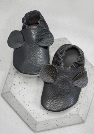 Kapcie barefoot z włoskiej skóry z zamszową podeszwą marki funky-monkey