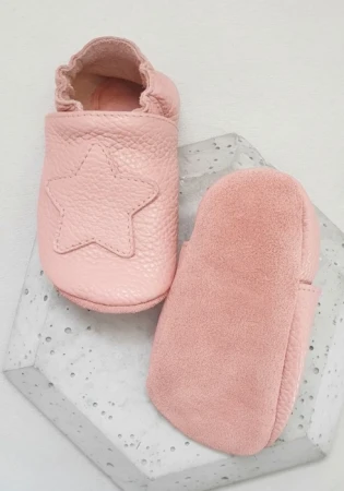 Marka funky-monkey barefoot ze skóry naturalnej w kolorze róż różanym  z zamszową kolorową podeszwą.