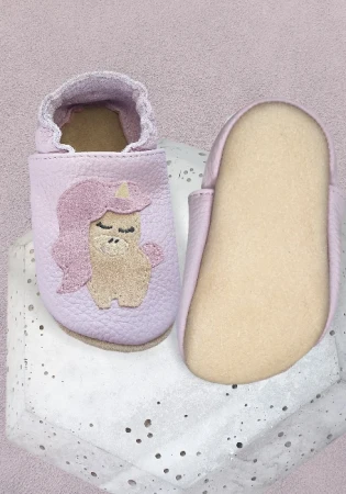 Marka funky-monkey barefoot ze skóry naturalnej w kolorze  lila   z kauczukową antypoślizgową podeszwą.