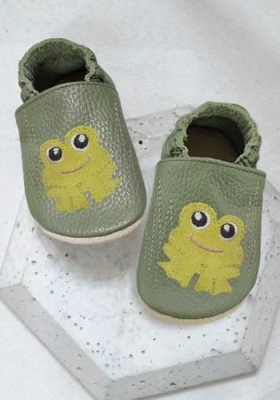 Kapcie barefoot z włoskiej skóry z zamszową podeszwą marki funky-monkey