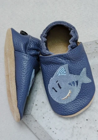 Kapcie barefoot z włoskiej skóry z zamszową podeszwą marki funky-monkey