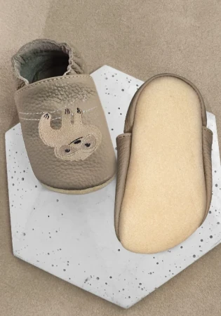 Marka funky monkey barefoot w kolorze  brązowym z kauczukową podeszwą