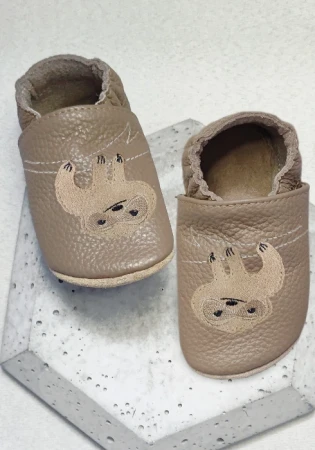 Marka funky monkey Kapcie barefoot z włoskiej skóry z zamszową podeszwą