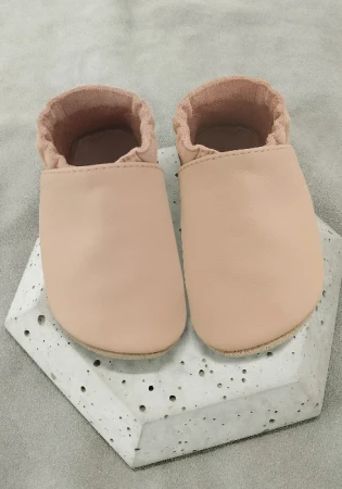 barefoot ze skóry naturalnej marki funky-monkey z płaską podeszwą  zamszową zero drop
