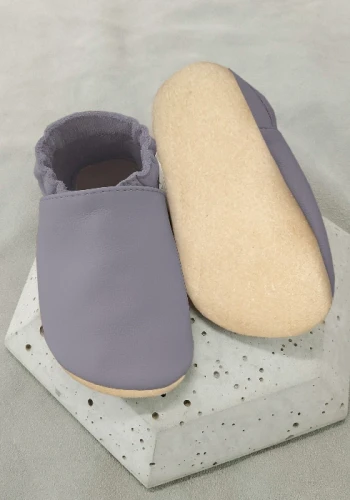 Przejdź do produktu kapcie dla dzieci Barefoot PRO SZARE SZARO FIOLETOWE z gładkiej włoskiej skóry z kauczukową podeszwą