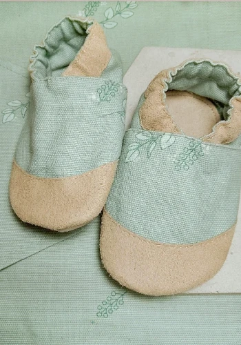 Przejdź do produktu LIMITED EDITION kolekcja WIOSNA kapcie Barefoot PANAMA ZIELONE ŁĄKA PRO z kauczukową podeszwą