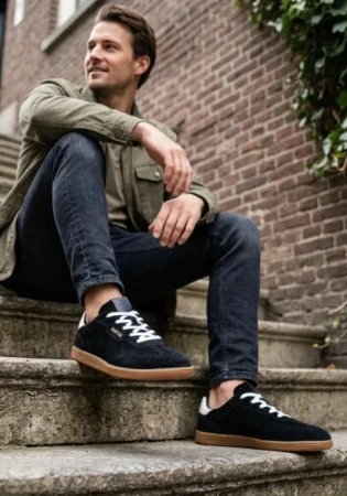 RAYVE Rio to minimalistyczne sneakersy barefoot stworzone z myślą o naturalnym sposobie chodzenia CZARNE
