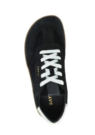 RAYVE Rio to minimalistyczne sneakersy barefoot stworzone z myślą o naturalnym sposobie chodzenia CZARNE