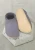 Piękne kapcie w stylu barefoot w stonowanym kolorze fioletowym z serduszkiem. Wykonane ze skóry naturalnej w kauczukową, antypoślizgową podeszwą idealne do żłobka i przedszkola