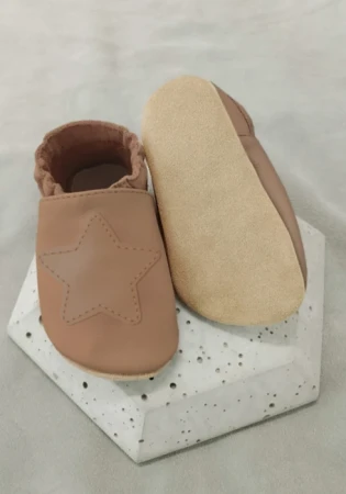 Marka funky monkey Kapcie barefoot z włoskiej skóry z zamszową podeszwą